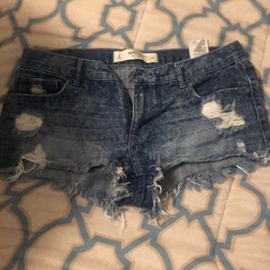 Abercrombie shorts size 8